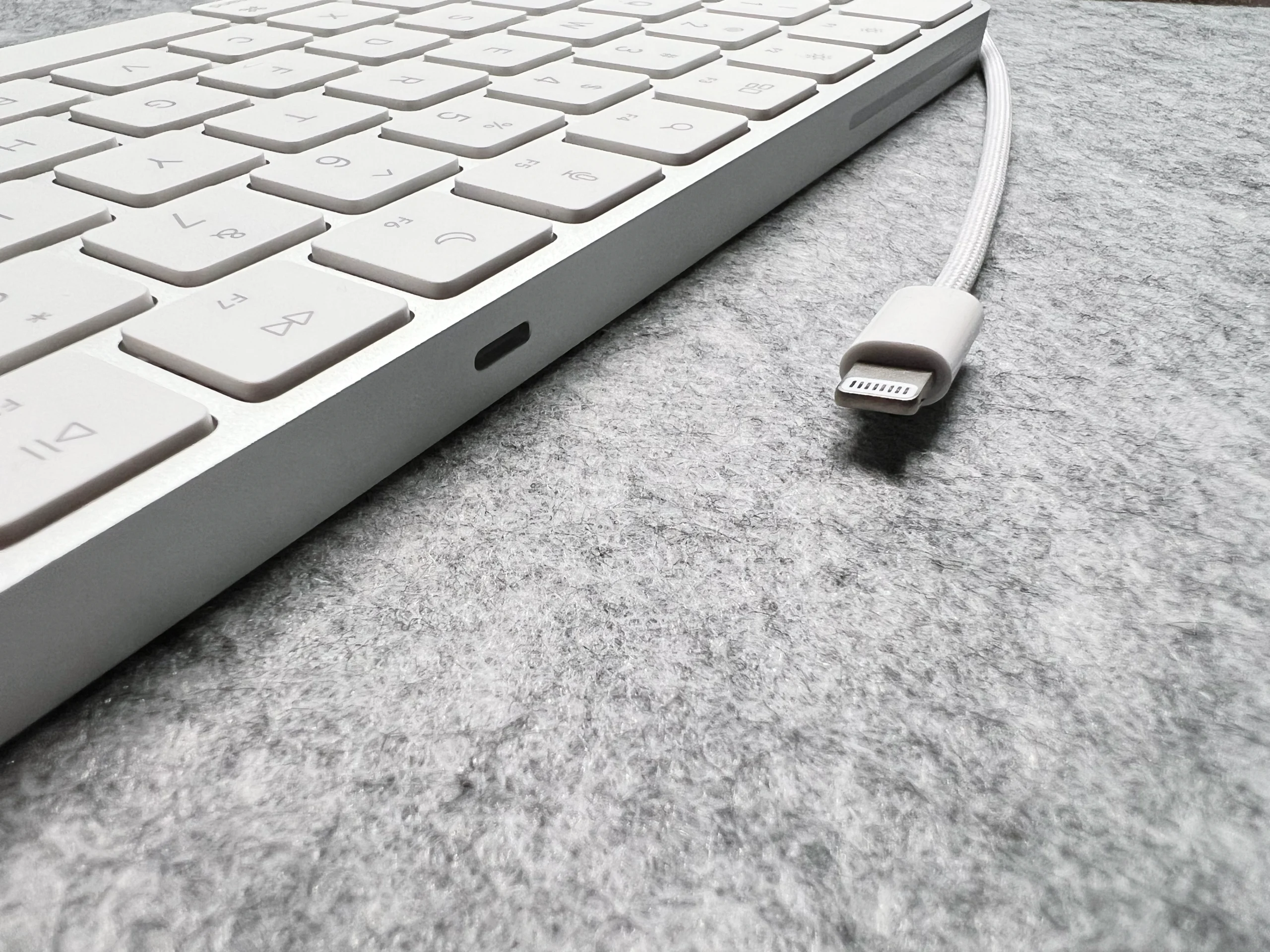 アップル　マジックキーボードUS配列 &マジックマウスセット Apple純正 iMacオレンジ マジック キーボード&マウス セット